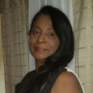 Meet your Posher, Ana